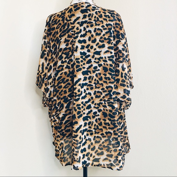 SOLD ✅ Leopard Kimono or Beach Cover Up XXL - Picture 3 of 6